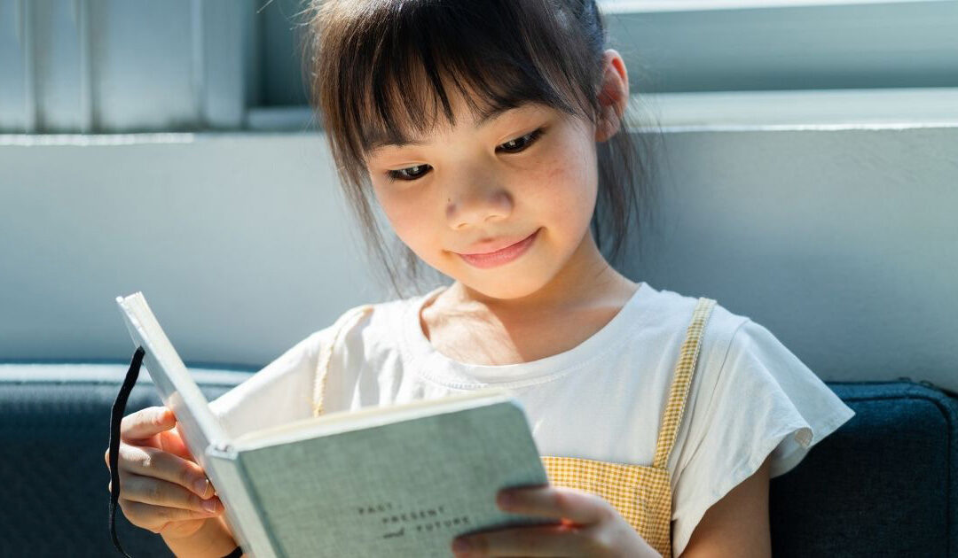 The 7 Best Faith-Based Chapter Books For Kids (Parent Approved)